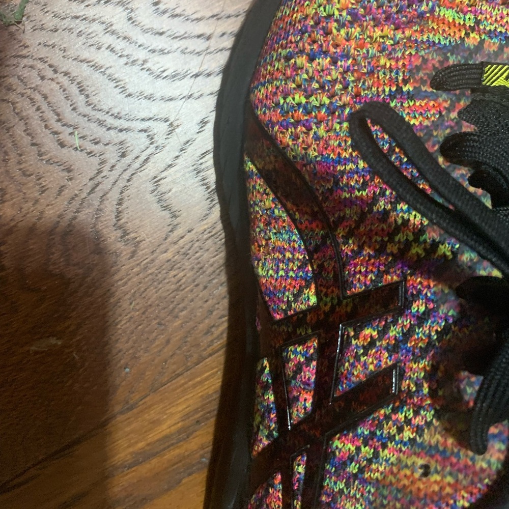 ASICS Colorful Knit Running Shoes - Picture 6 of 8